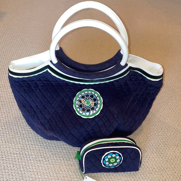 Vera Bradley Terry Navy Cupcakes Green Tote w/Cos - Picture 1 of 7
